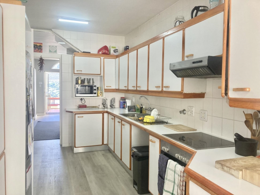 To Let 4 Bedroom Property for Rent in Beach Estate Western Cape